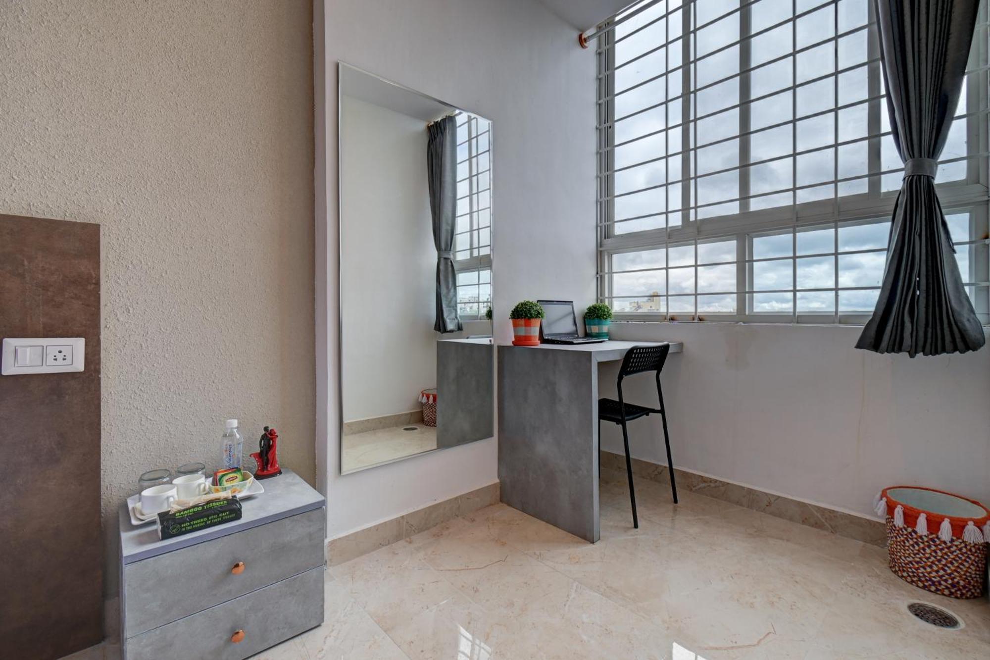 Hotel Cloud 9 Luxury Stay Mysore Buitenkant foto