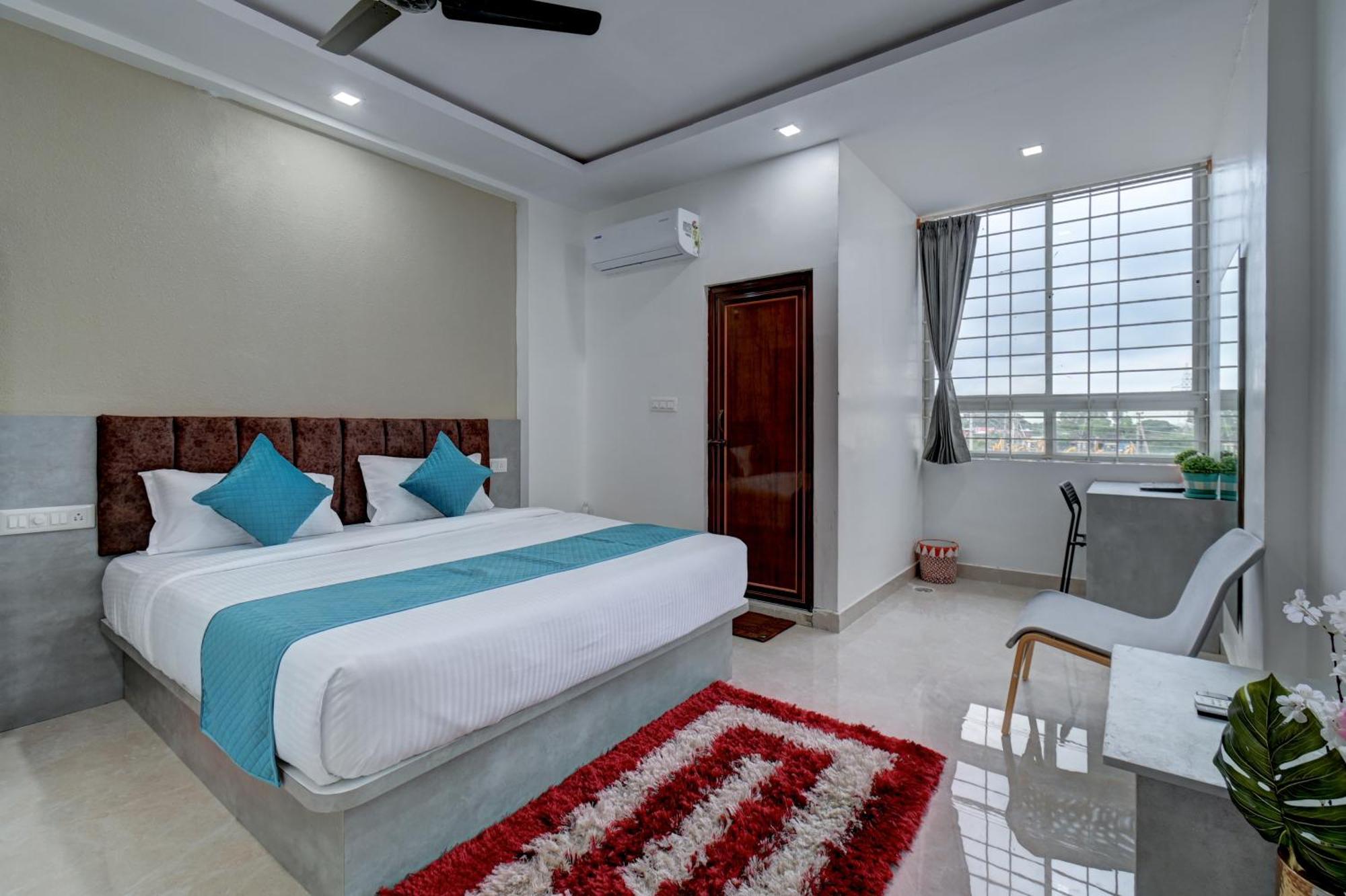 Hotel Cloud 9 Luxury Stay Mysore Buitenkant foto